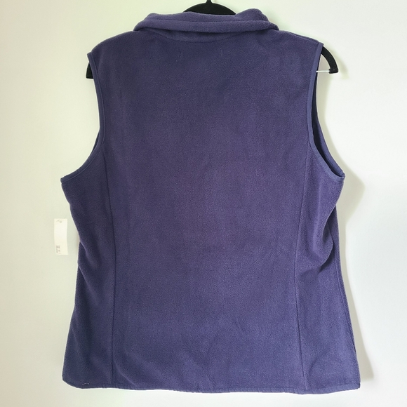 Zip up Vest - Picture 2 of 4